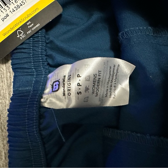 WONDERWINK blue Scrubs- size S NWT - Picture 3 of 6